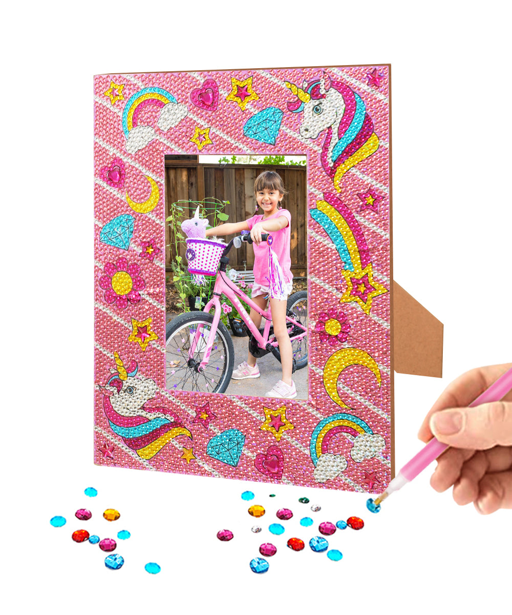 diamondart-DIYpictrueframe-diamondartkitsforkids-unicorndiamondart-thumb1-1.01-1200x1000-LittleJupiter-NO-98720